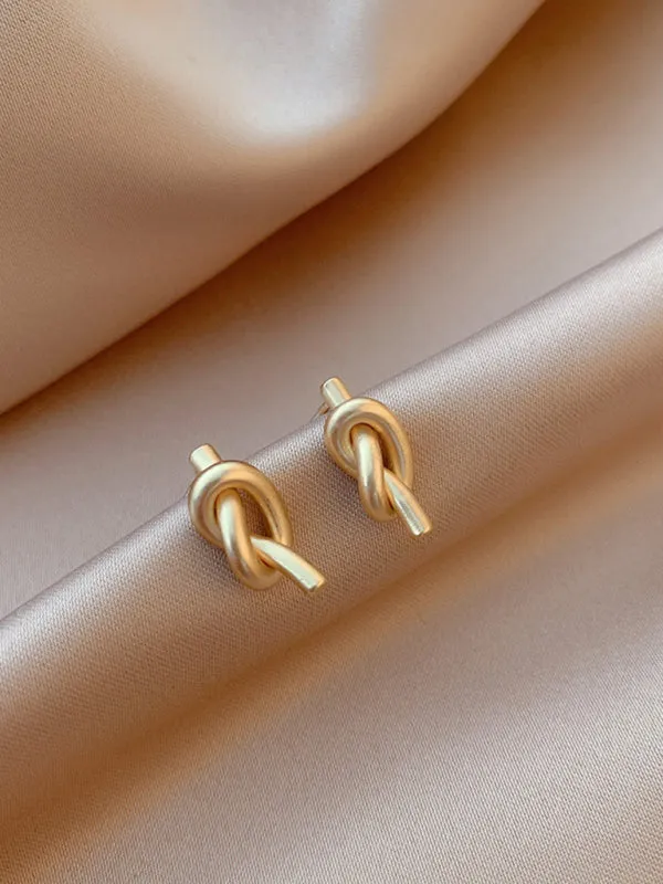 Knotted simple ins versatile retro earrings