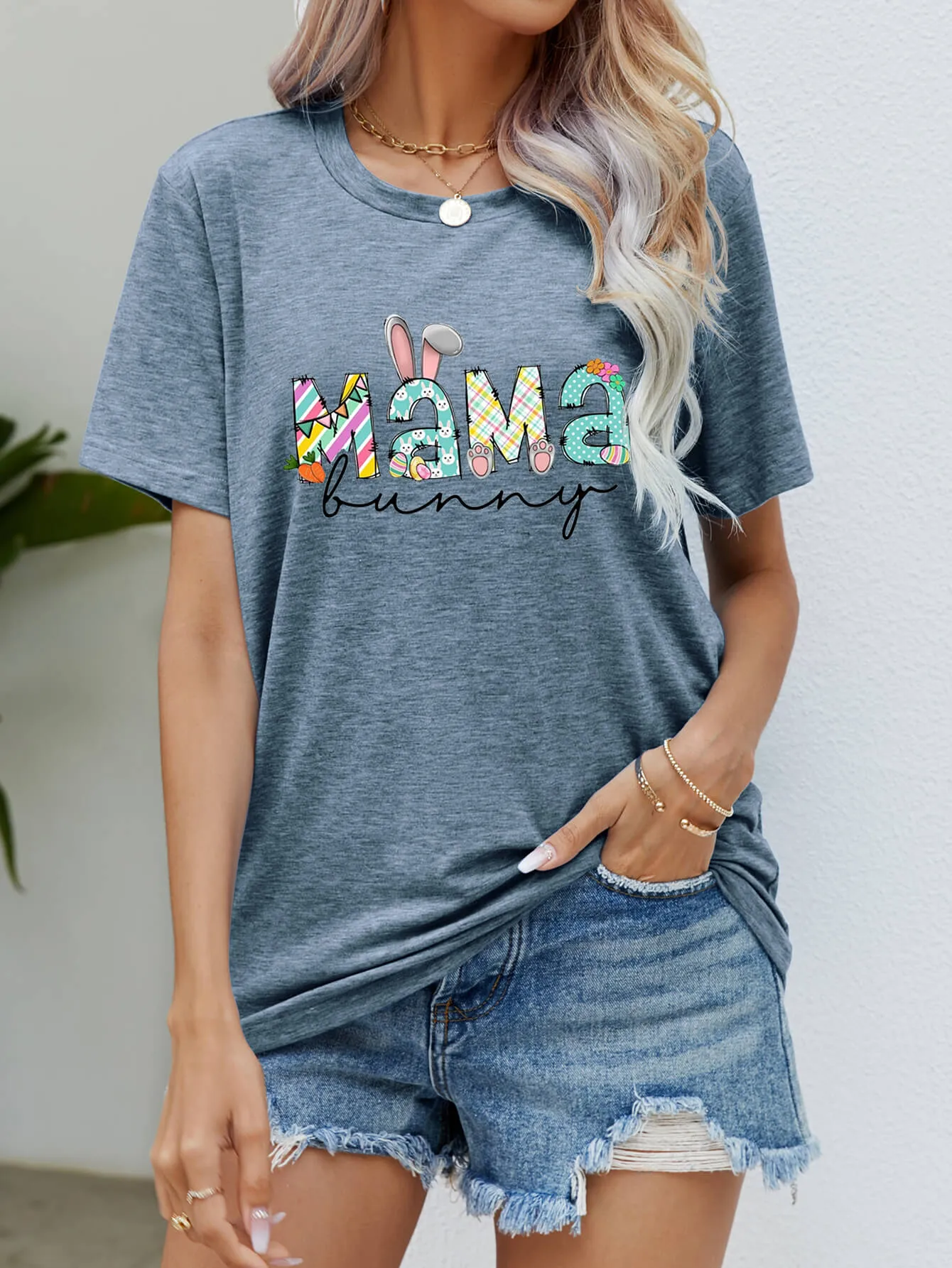 MAMA BUNNY Easter Graphic Tee