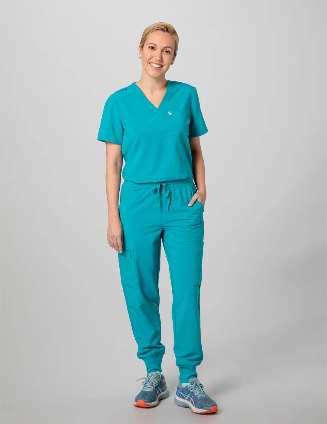 Womens 2-Pocket V-Neck Scrub Top - Teal