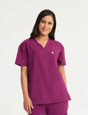 Womens 3-Pocket V-Neck Scrub Top - Burgundy